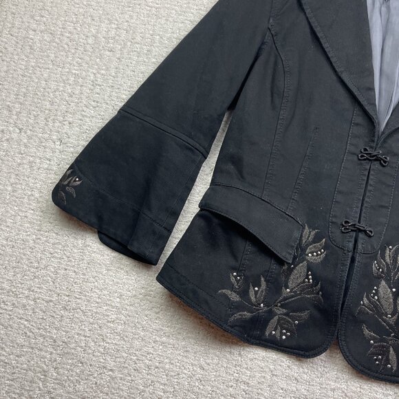 InWear Women's Two Button Blazer Black Boho Folk Cropped Floral Size 14 US - Picture 3 of 14